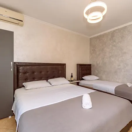 Ani Lux Apartment Dobra Voda Exterior photo